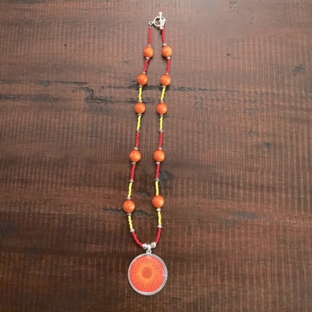 ‼️LAST CHANCE- Sun Pendant Beaded Necklace